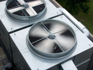 commercial-hvac-fans-in-rotation